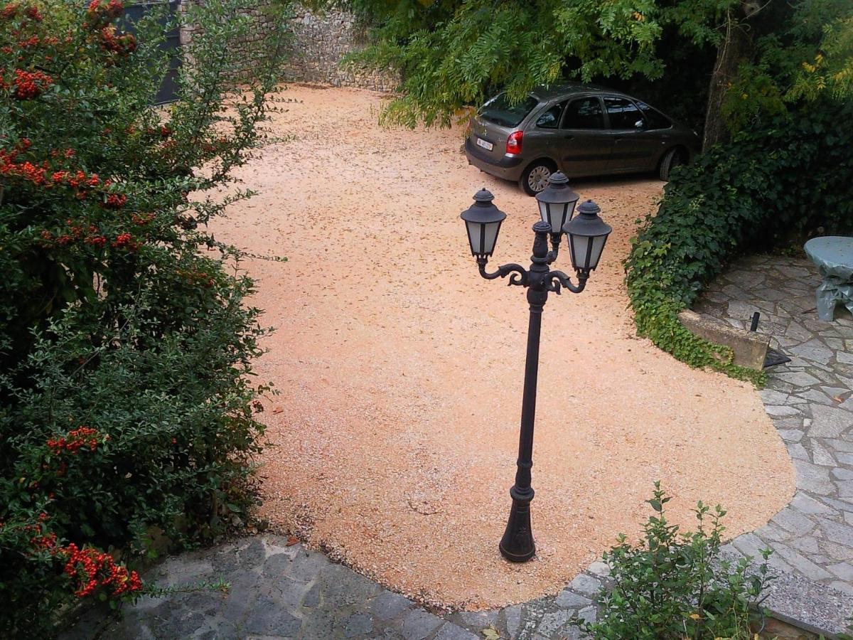 Cornillon - Oase In Suedfrankreich Apartment Ngoại thất bức ảnh